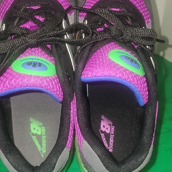 New Balance 580 - Picture 7 of 11